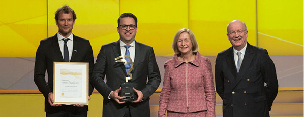 SCHUNK Receives Hermes Award at Hannover Messe