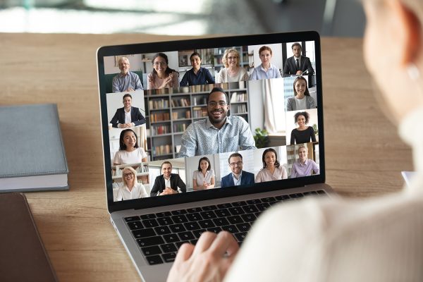 Long-Distance Leadership: Remote Managing the Right Way