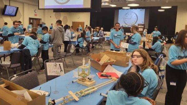 Fluid Power Challenge Introduces Middle School Students To Engineering